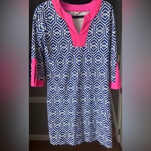 All For Color Pink and White Geometric Top